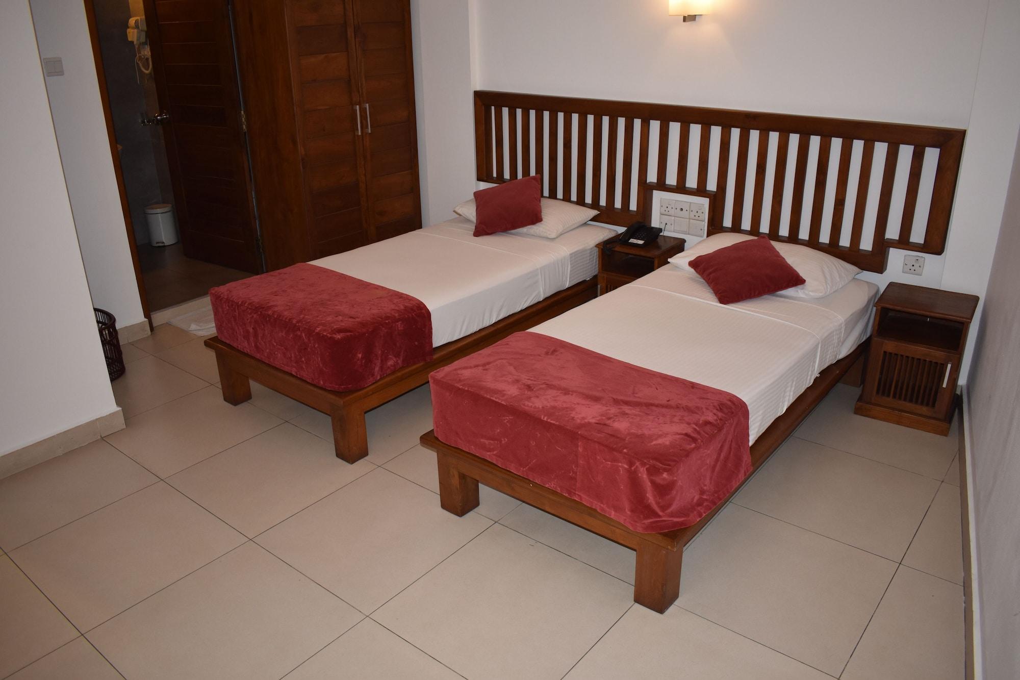 Port View City Hotel Colombo Buitenkant foto